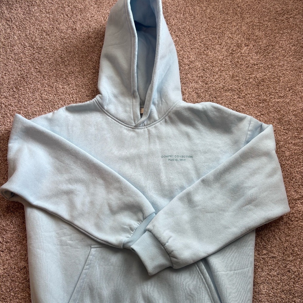 Comfrt Pastel Hoodie